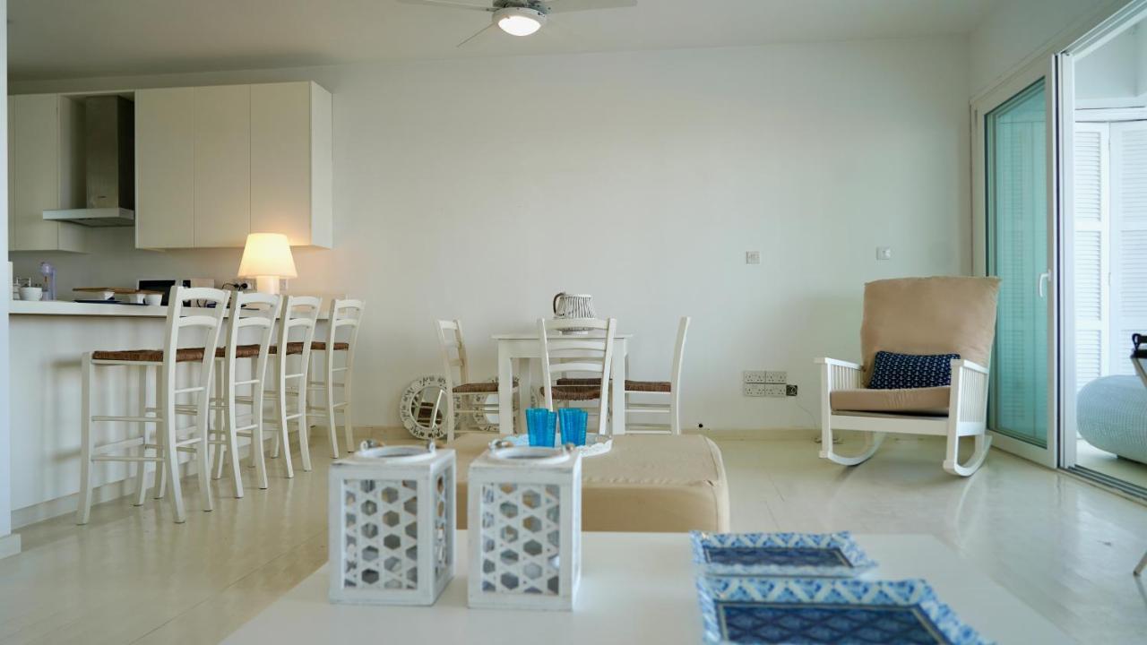 Narcissus 19 Villa Paralimni Exterior photo